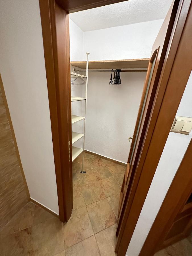 Unirii Lake Tribunal Boekarest Buitenkant foto